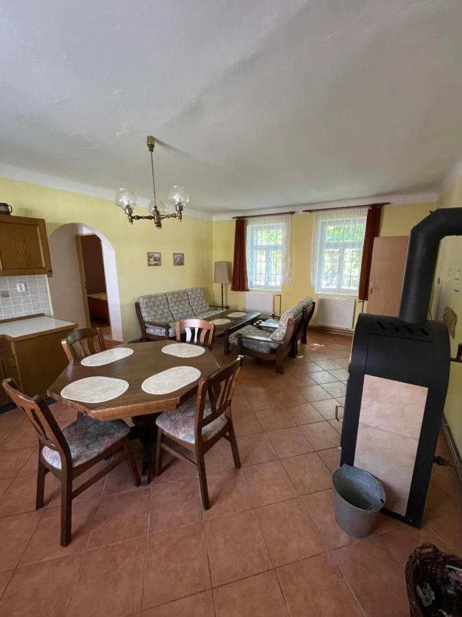 Apartment Dehtare Bagian luar foto