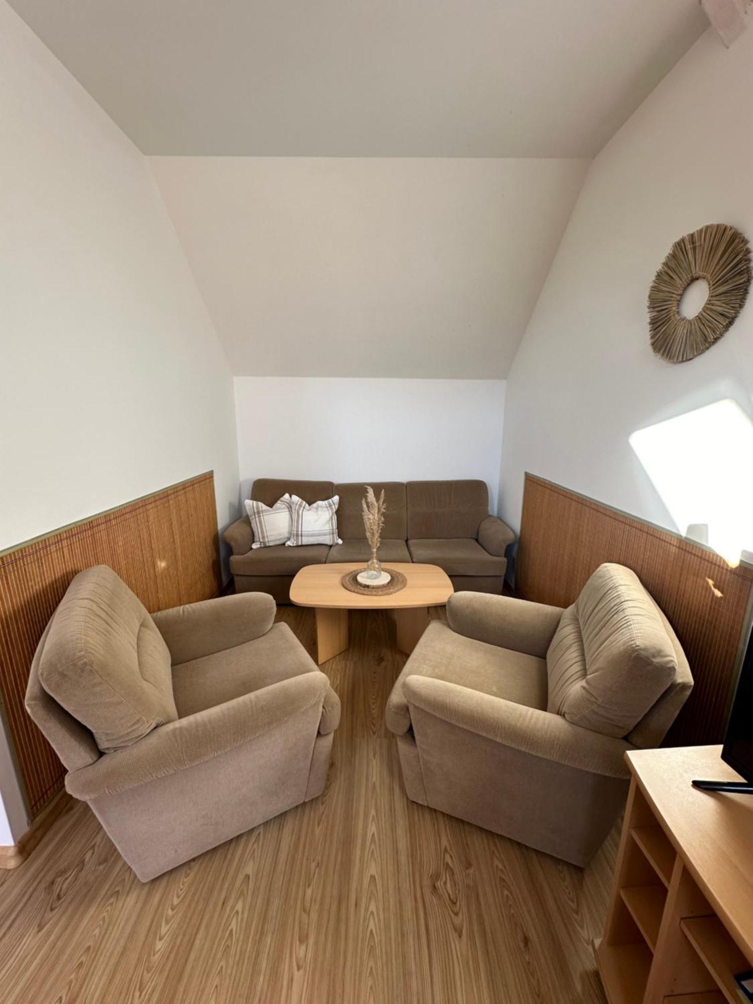 Apartment Dehtare Bagian luar foto